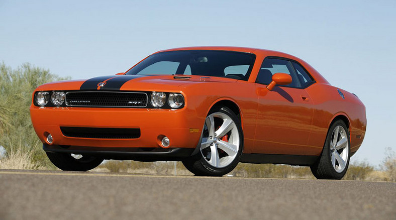 Chicago 2008: Dodge Challenger SRT8 w akcji (video)