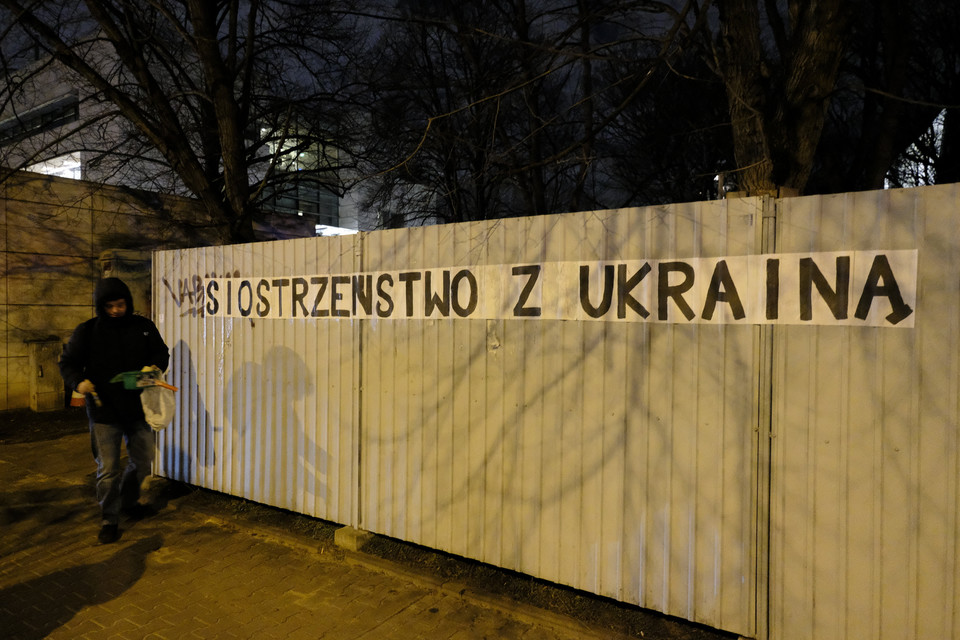 Manifestacje w stolicy odbyły się przed ambasadą Rosji i Ukrainy