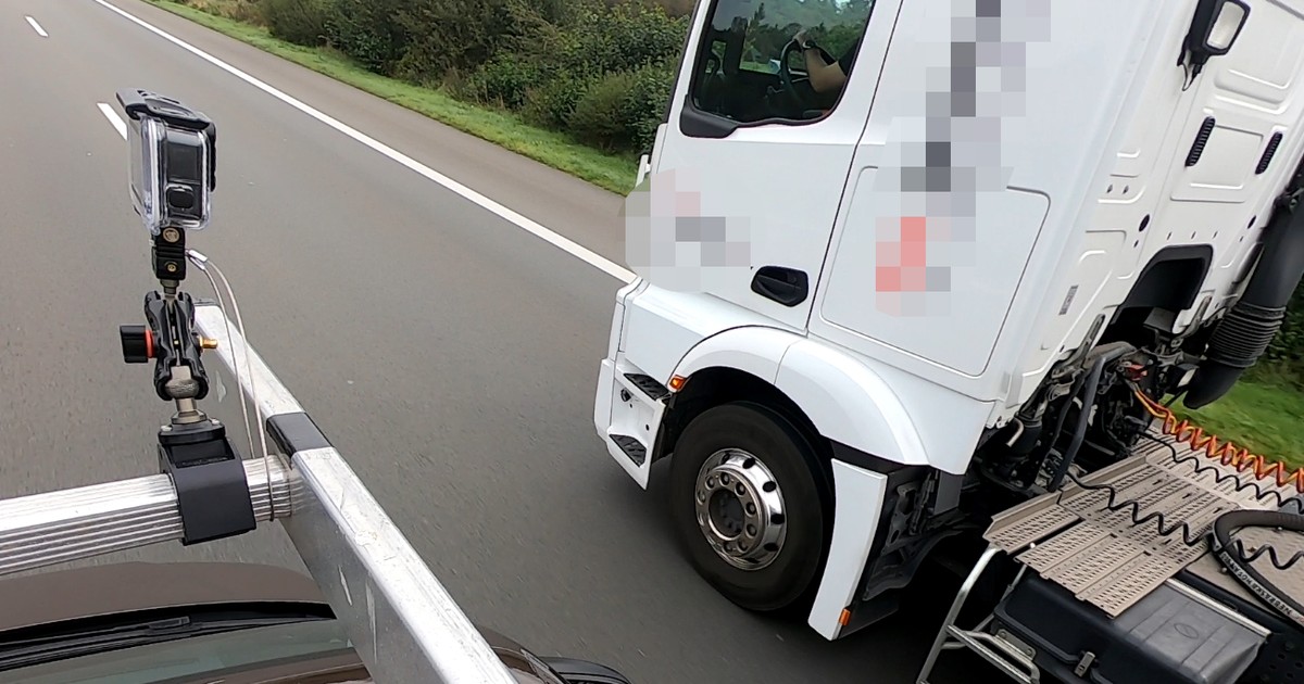 Polizisten haben eine neue Peitsche gegen Fahrer.  Steuern Sie sie mit einer GoPro