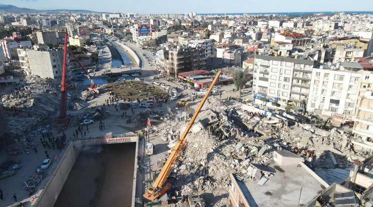 Hatay városa Dél-Kelet Törökországban február 8-án, a földrengéseket követően / Fotó: Northfoto