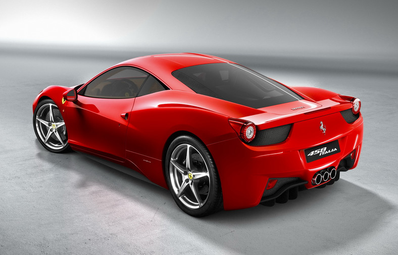 Ferrari 458 Italia - Pierwsze oficjalne zdjęcia oraz wideo następcy F439