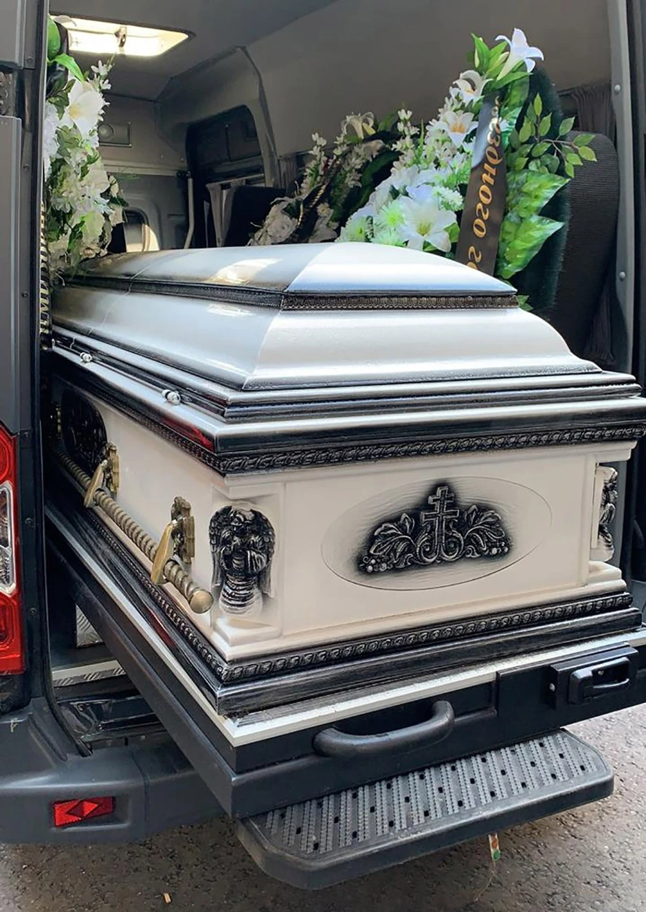 Kovčeg Natalije Lebedeve