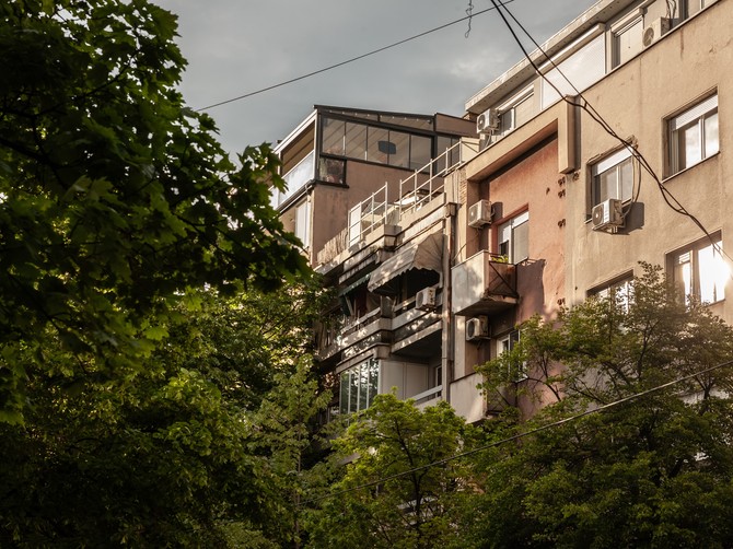 Morali su da napuste stan u Takovskoj ulici jer su živeli u vanbračnoj zajednici
