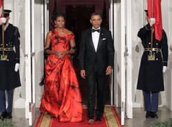 Oto suknia, która rozpętała burzę w świecie mody