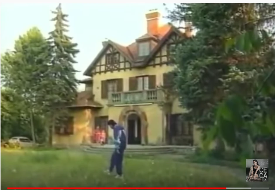 Kadar iz spota za pesmu "Kukavica"