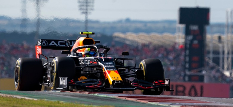 Bottas i Perez najszybsi na piątkowych treningach przed GP USA