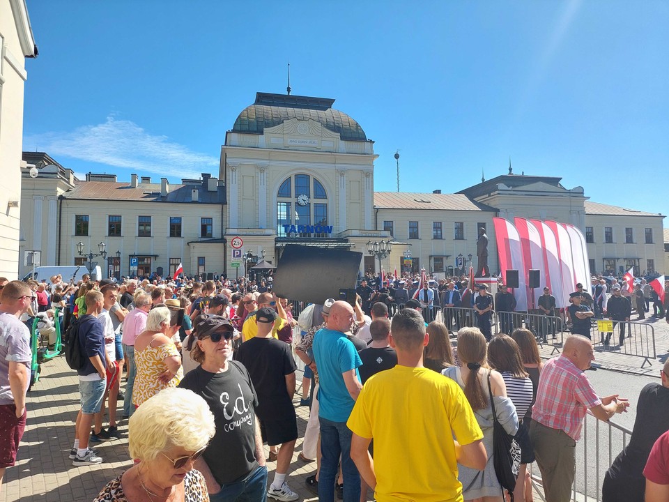 Odsłonięcie pomnika Lecha Kaczyńskiego w Tarnowie