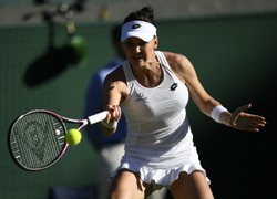 Ponad dwie i pół godziny gry oraz sześć obronionych piłek meczowych. Radwańska w 2. rundzie Wimbledonu