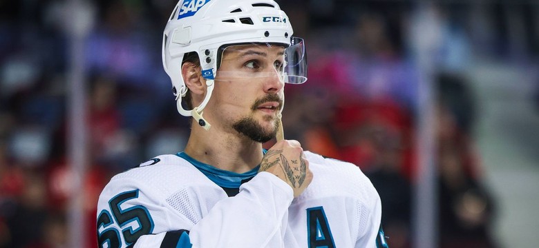 Liga NHL. Karlsson najlepiej punktującym obrońcą od 31 lat