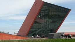 „więcej empatii” wobec historii niemców? związek wypędzonych znów zabrał głos