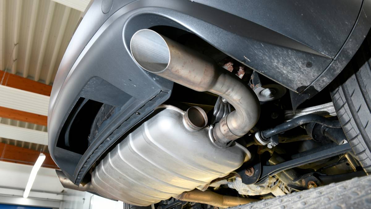 Silniki wysokoprężne koncernu VW emitowały więcej tlenków azotu, niż to dopuszczane. Jednocześnie oprogramowanie silników wykrywało procedurę testową i pomagało fałszować wyniki badań