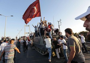 Pokušaj državnog udara trajao je svega nekoliko sati, ali su posledice preoblikovale tursku politiku tokom protekle decenije | Foto: Getty Images