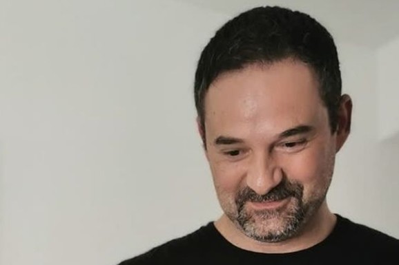 (FOTO) OVO JE MUŠKARAC KOJI JE UBIO BIVŠU I OTEO ĆERKU (5)! Ranio i šuraka, pa NAORUŽAN pobegao s detetom: Čitavo Sarajevo pod OPSADOM