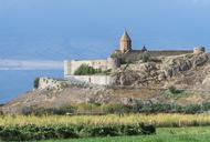 Klasztor Chor Wirap, Armenia, fot. Therin-Weise