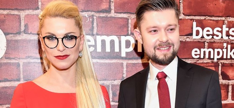 Katarzyna Bonda i Remigiusz Mróz już nie są parą. Pisarka potwierdziła rozstanie