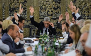 Rzeczniczka PiS: Nie będziemy pracować już nad zmianami ordynacji do PE