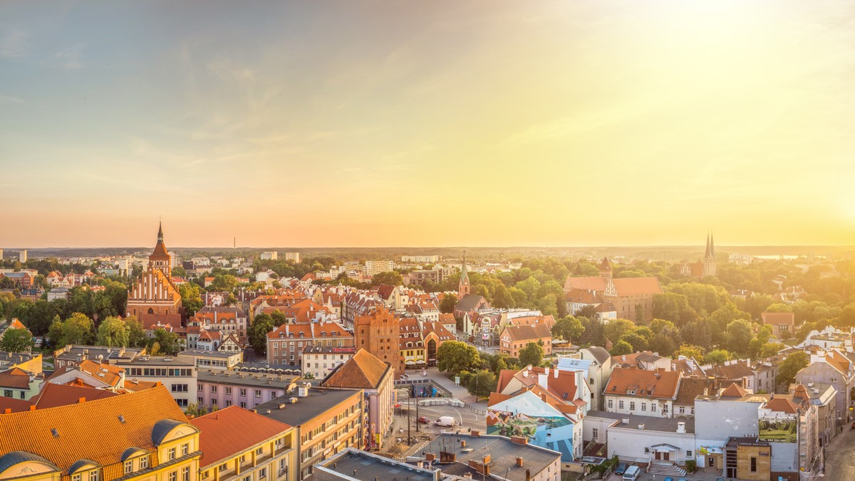 Warmińsko-mazurski sejmik udzielił dziś absolutorium zarządowi województwa za wykonanie budżetu w 2016 roku. "Za" było 20 radnych rządzącej koalicji PSL-PO i jeden z SLD. Przeciw zagłosowało pięciu radnych PiS.