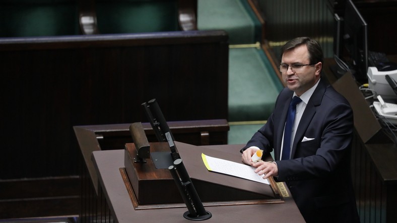 Girzyński zawieszony w PiS za szczepienie poza kolejnością ...