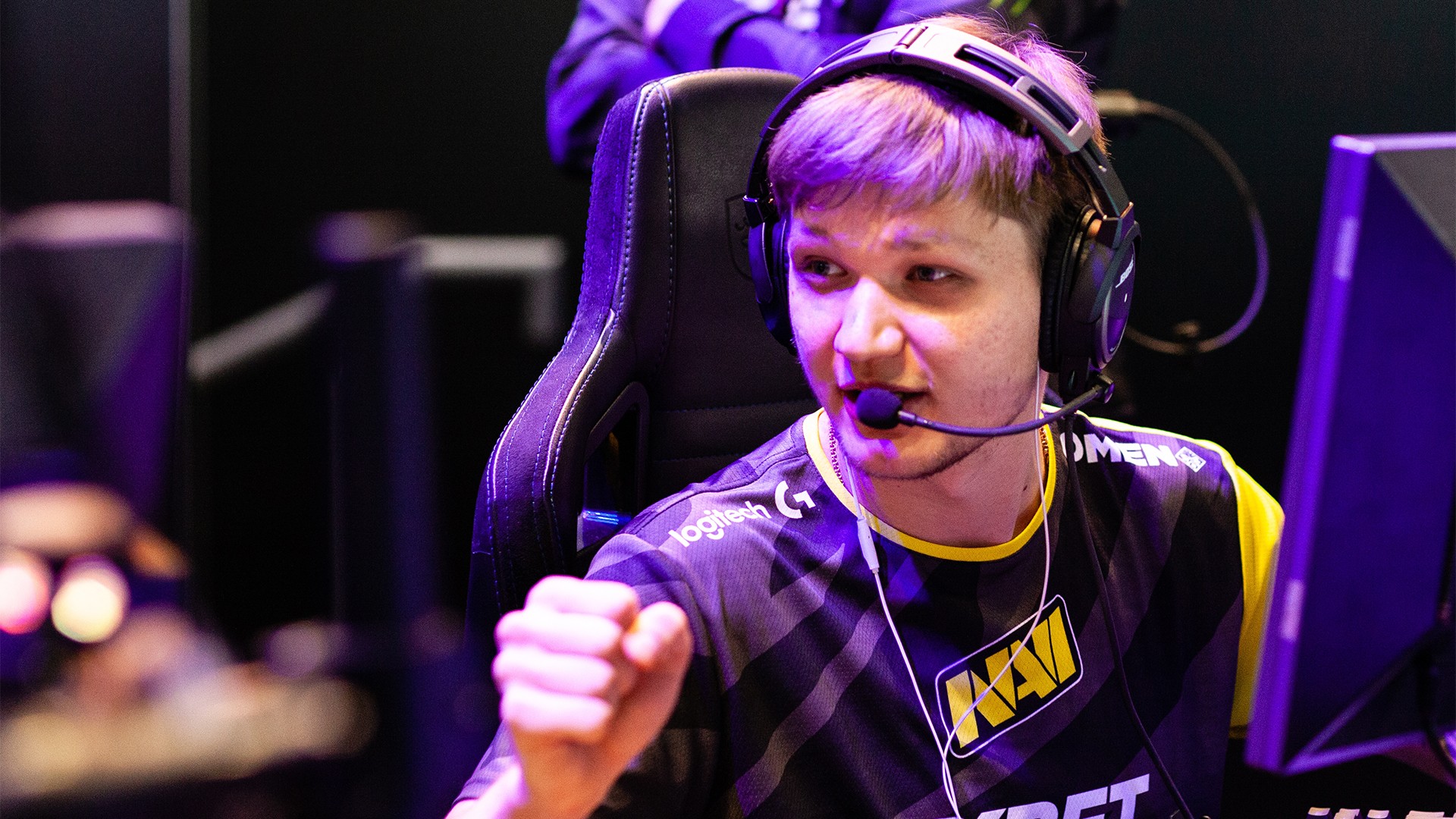 Саша симпл. Симпл игрок нави. S1mple 2021. Саша Симпл КС го.