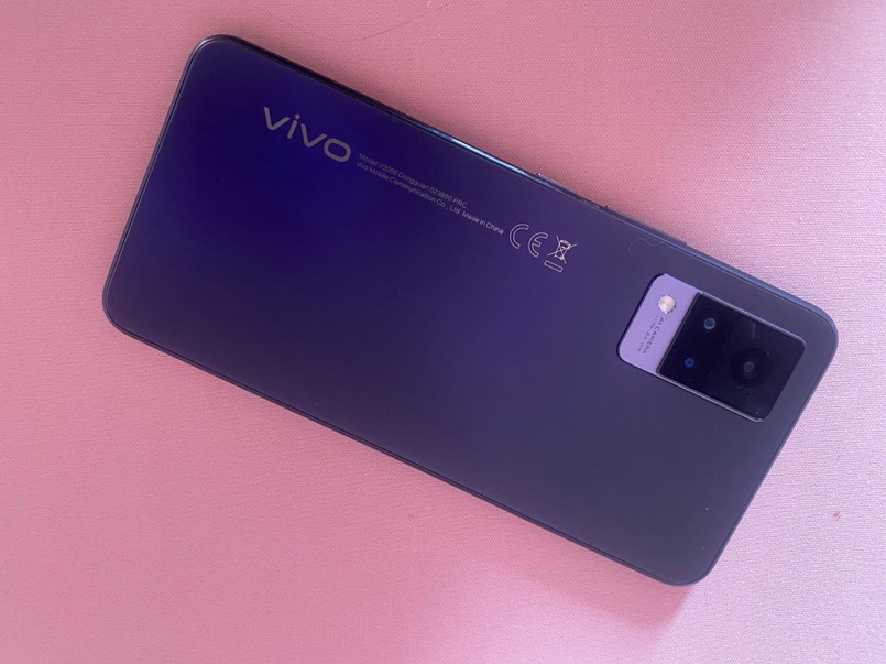 Vivo V21 5G