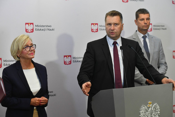 Przemysław Czarnek, Dariusz Piontkowski i Marzena Machałek