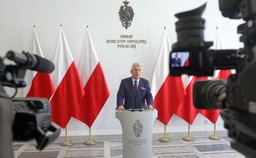 Karczewski: Skierowałem do prezydenta pismo z prośbą o obniżenie pensji Prezydium Senatu