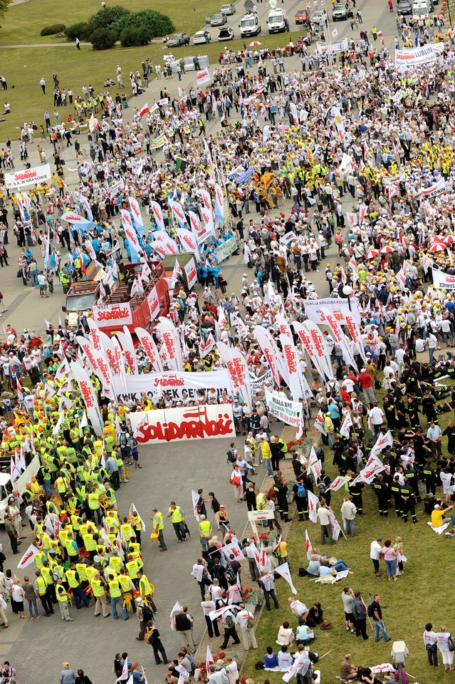 NSZZ "Solidarność": dość biedy