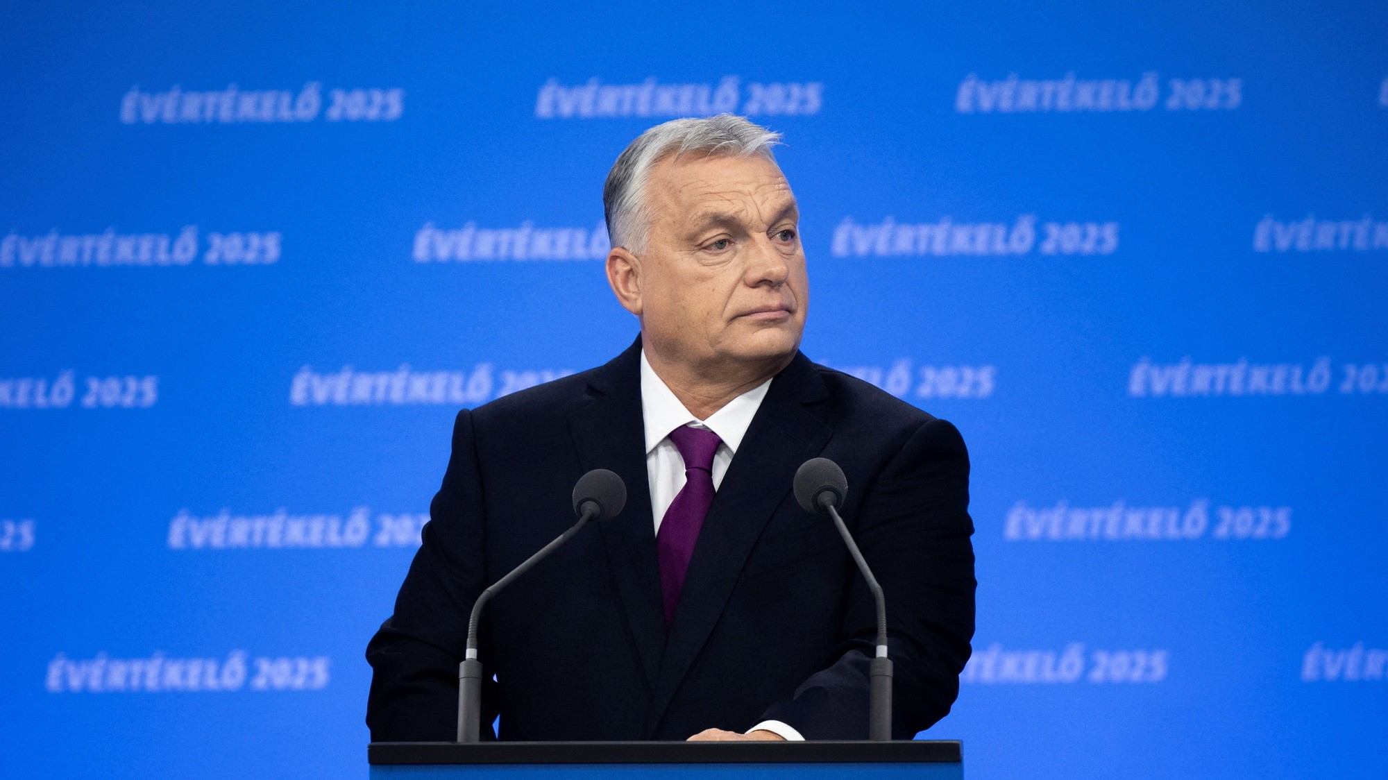 Maďarský premiér Viktor Orbán podáva správu o stave krajiny.
