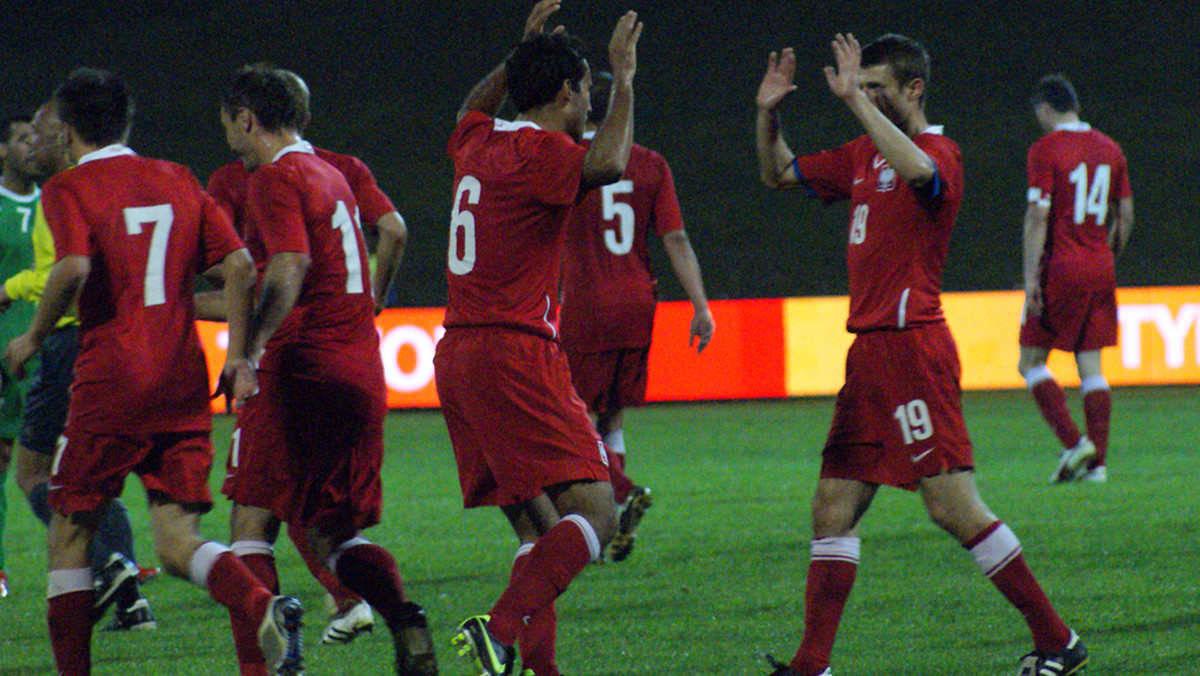 W rozegranym w Kapsztadzie towarzyskim meczu Polacy zremisowali z mistrzami Azji, Irakiem, 1:1 (0:0). Gola dla podopiecznych Leo Beenhakkera zdobył w 72. minucie Roger Guerreiro.