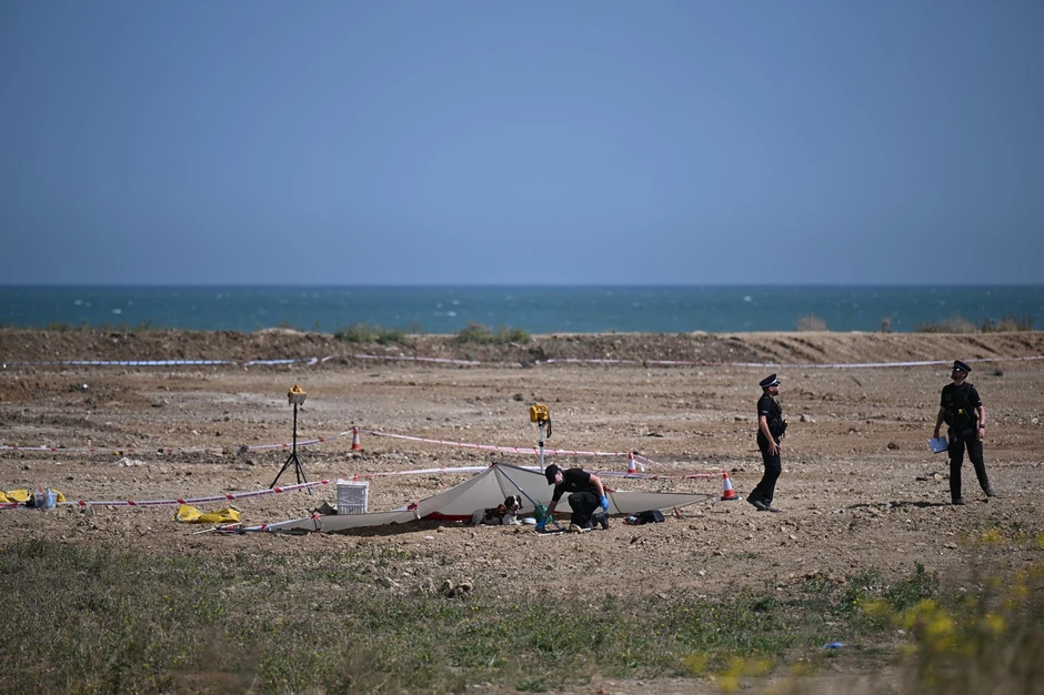 Policija na mestu ubistva Aleksandra Kešforda na plaži u Lejsdaunu na moru 11. avgusta 2025.
