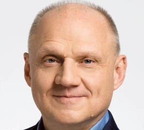Cezary Mączka członek zarządu, dyrektor pionu zarządzania zasobami ludzkimi w firmie Budimex SA, tworzącej jedną z największych grup budowlanych w Polsce, zatrudniającą prawie 8 tys. osób