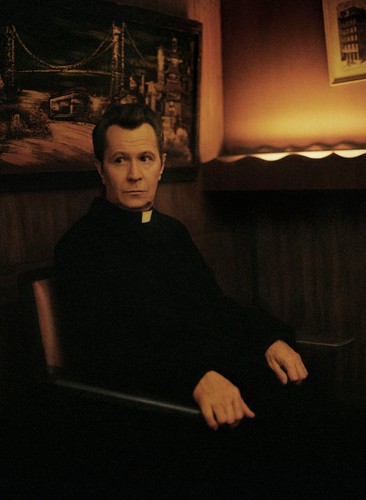 'The Next Day' – kadry z kontrowersyjnego klipu