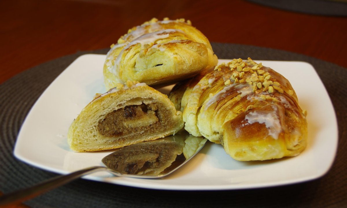 Przepis na domowe rogale świętomarcińskie. Smak, który opowiada historię