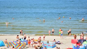 Lato 2026 uderzy po kieszeni. Ceny wycieczek wystrzeliły, mimo taniego paliwa.