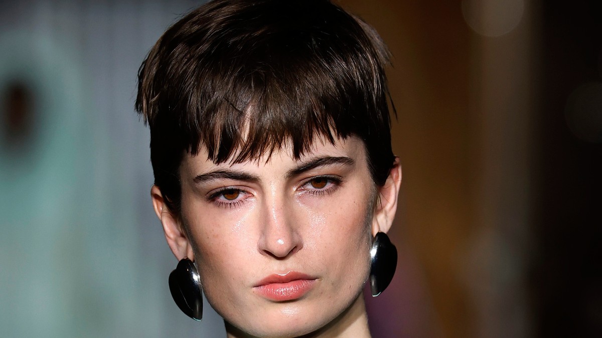 4 kratke frizure koje će biti u trendu tokom 2026. godine