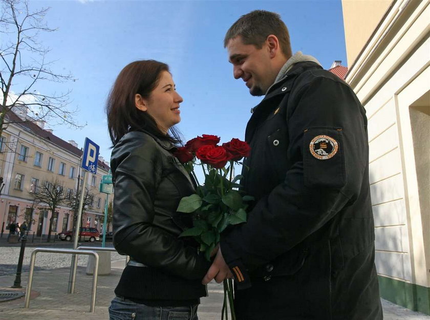 Poznali się w liceum. Za tydzień wezmą ślub!