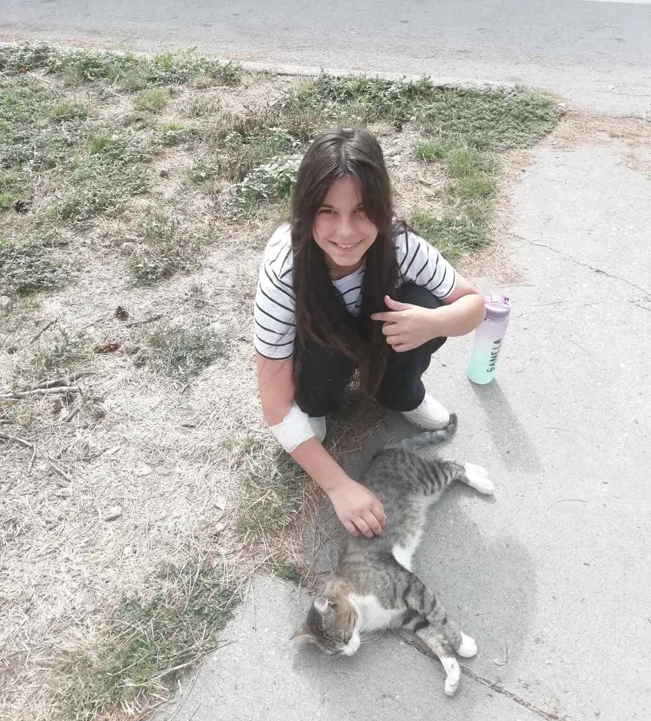 Sanela boluje od dijabetesa tipa I i njen pankreas ne proizvodi insulin