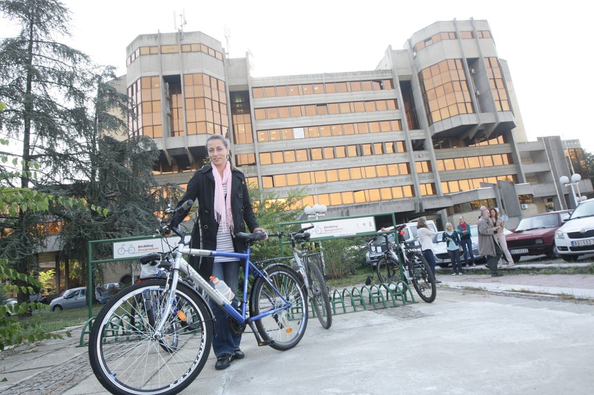 Bojana Keščec dolazi od kuće, ali koristi bicikl i kad treba da obavi neki posao na Novom Beogradu