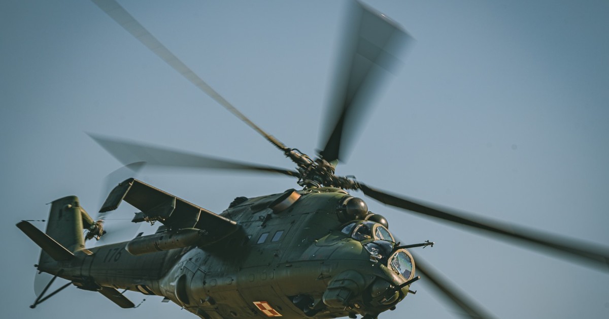 Zestrzelony ukraiński Mi-24 to ostrzeżenie dla polskiego MON! Czy nasze Apacze przetrwają starcie z dronem?