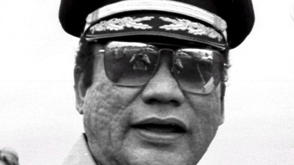 W wieku 83 lat w Panama City zmarł Manuel Noriega — były dyktator kraju. Przyczyną śmierci były powikłania po operacji raka mózgu, którą przeszedł w lutym.