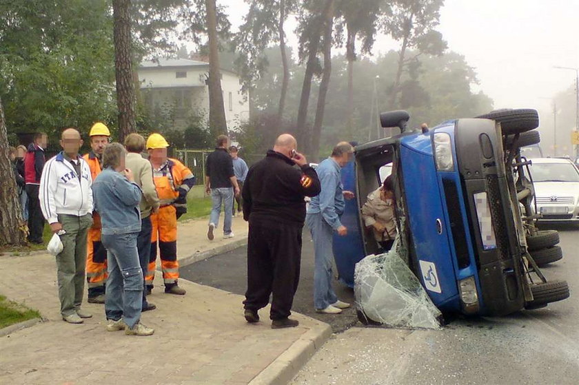 Zderzenie busów. Są ranne dzieci