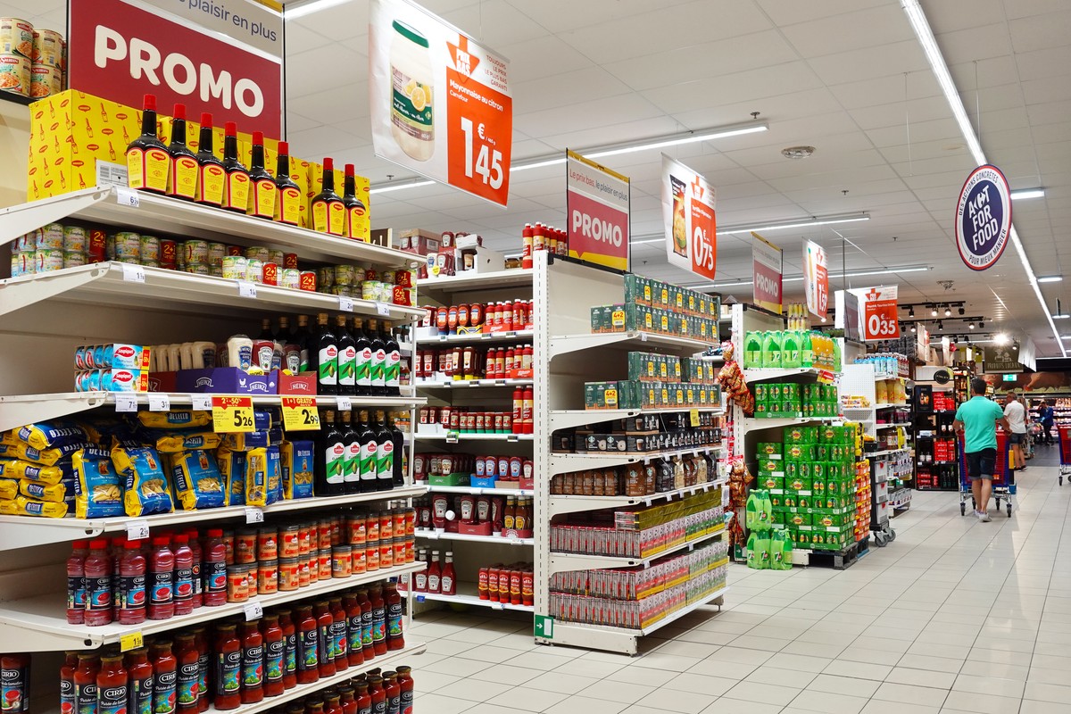 Należałoby przyjrzeć się temu, czy Carrefour zmienia swój model biznesu