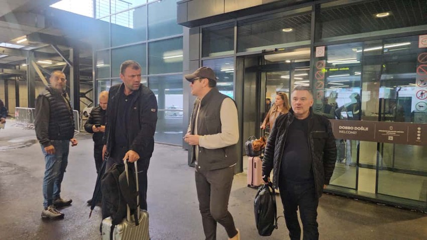 Aco Pejović na aerodromu