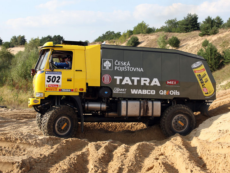 Rajd Dakar 2008: Loprais Tatra Team już w drodze do Lizbony