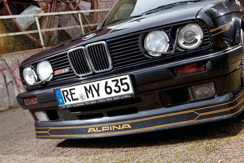 BMW E30 ALPINA B6 3.5 – Biały kruk wśród youngtimerów