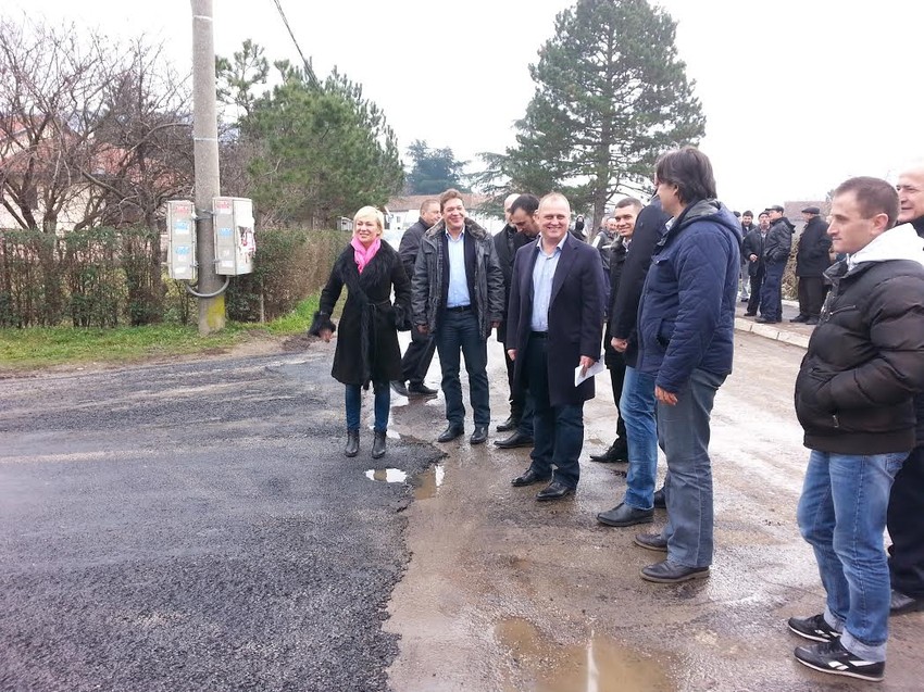 Goran Vesić i Aleksandar Savić obišli su radove