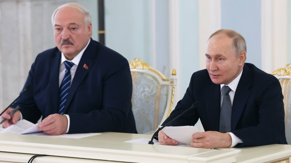 Aleksander Łukaszenko i Władimir Putin na konferencji w Petersburgu, 28 stycznia br.