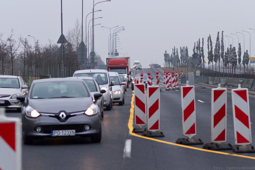 Kolejne utrudnienia na estakadzie katowickiej