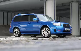 Subaru Forester, jakiego nie znacie - japońska wersja STi