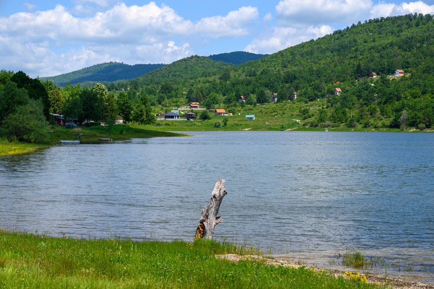 Borsko jezero